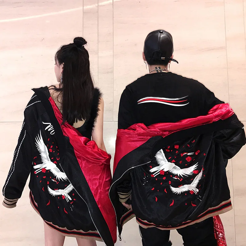 Japonský Štýl Luxusné Výšivky Bunda Hladké Mužov Mládež Sukajan Yokosuka Suvenír Jar Jeseň Baseball Jacket Voľné Coats Obrázok 4