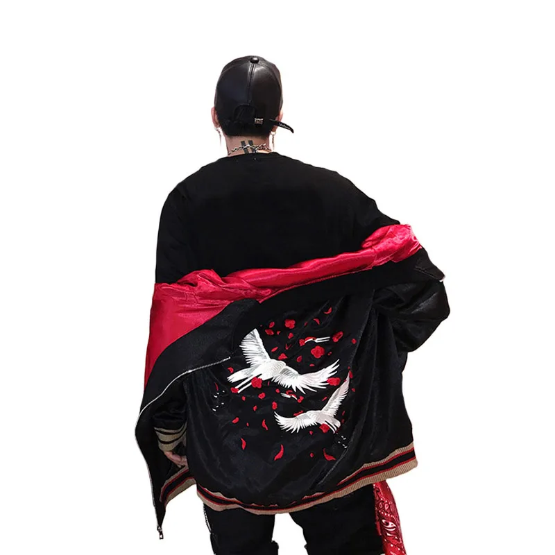 Japonský Štýl Luxusné Výšivky Bunda Hladké Mužov Mládež Sukajan Yokosuka Suvenír Jar Jeseň Baseball Jacket Voľné Coats Obrázok 0